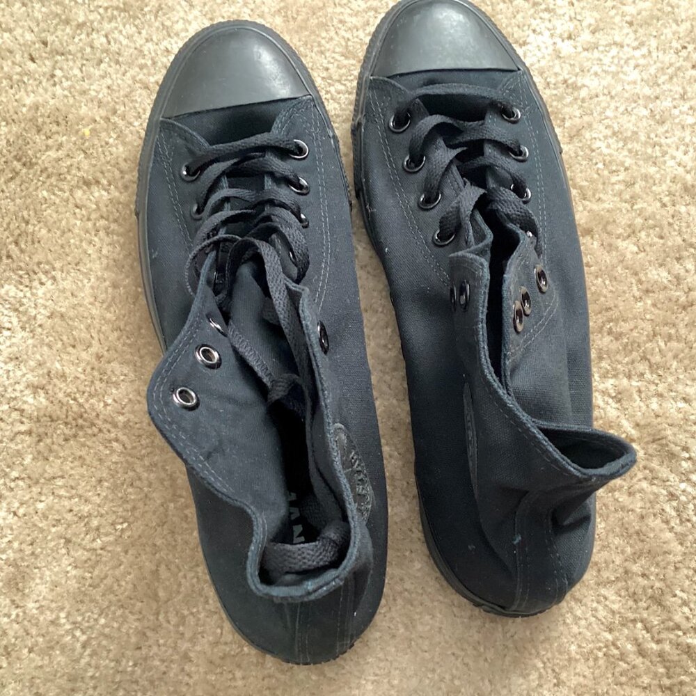 Converse All Black High Top Shoes, New WO Tags, Size 10.5 Men,12.5 Women Unisex - Picture 2 of 5